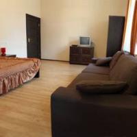 Фотографии отеля Apartment on Rentgena 15