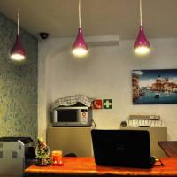 Фотографии отеля Seven Cabins Hotel