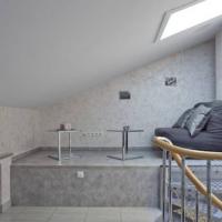 Фотографии отеля RentalSPb Mansard loft
