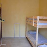 Фотографии отеля Bed&Bread Hostel