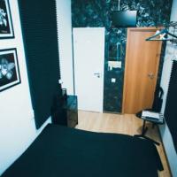 Фотографии отеля 7 Fridays Hostel