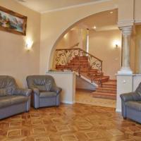 Фотографии отеля Golden Triangle Apartments