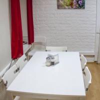 Фотографии отеля Antrakt Hostel